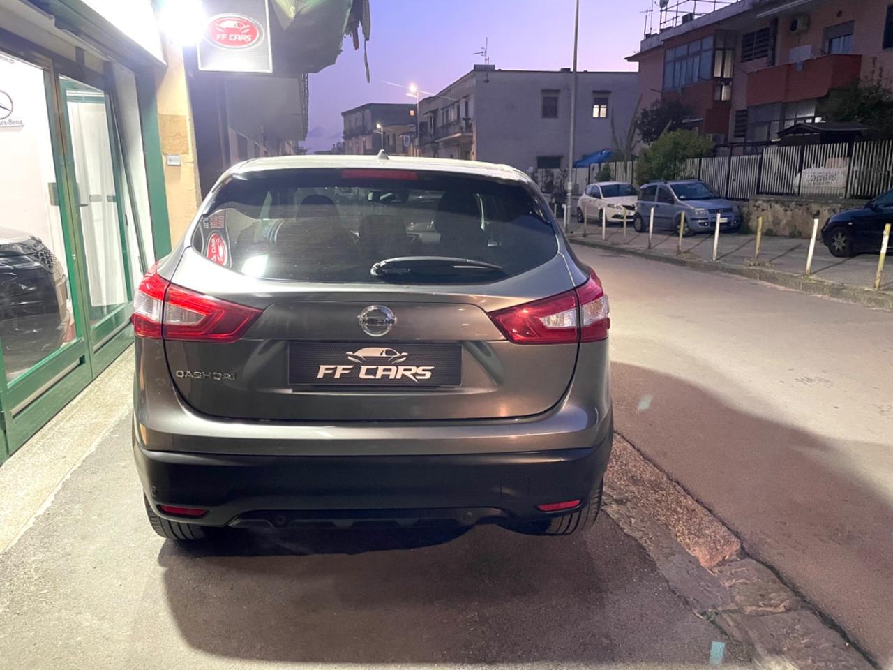Nissan Qashqai 1.6 dCi 2WD N-Connecta 73.000 km originali