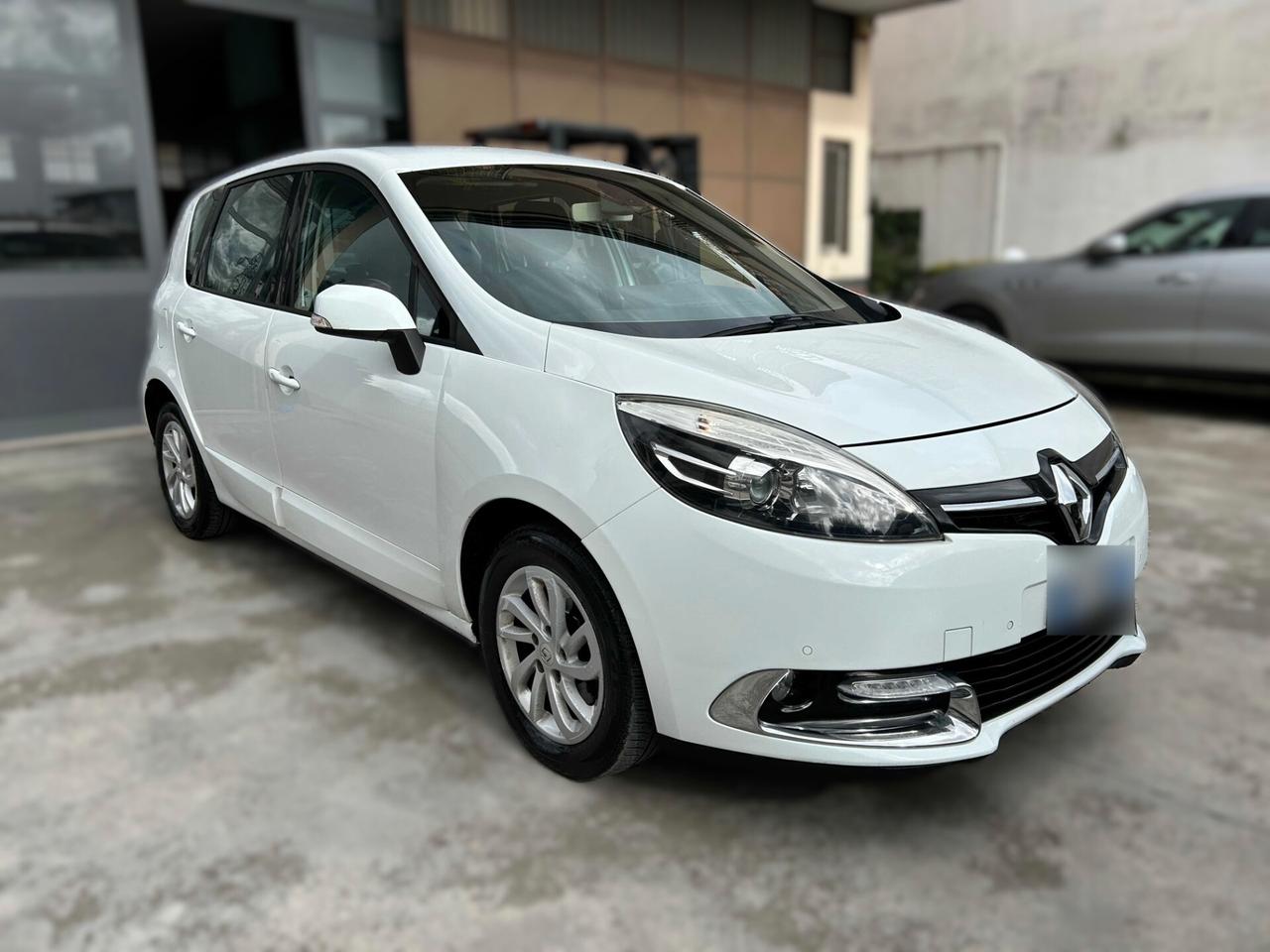 Renault Scenic XMod 1.5 dCi 110CV - 2013