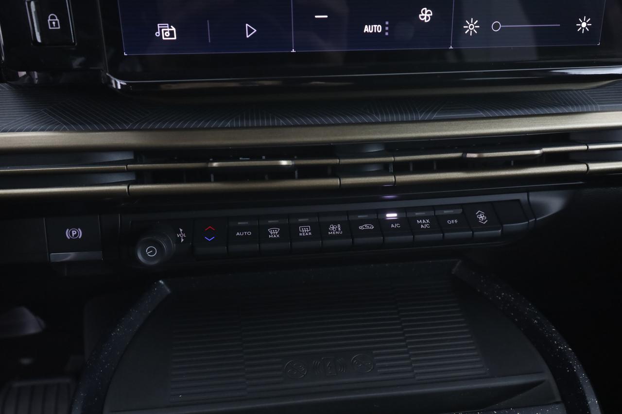 LANCIA Ypsilon 4° serie Ypsilon Hybrid e-DCT LX