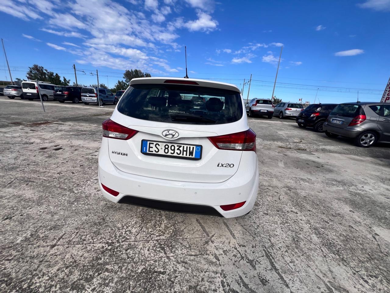 Hyundai iX20 1.4 90 CV Comfort Metano