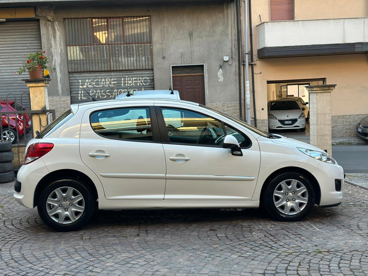 Peugeot 207 Plus GPL 1.4 8V 75CV 5 PORTE