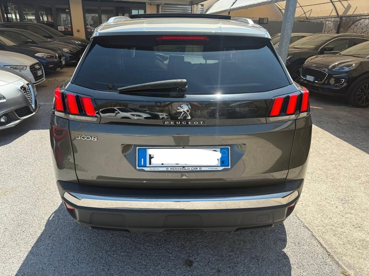 Peugeot 3008 2018 130 EAT8 TETTO APRIBILE Allure