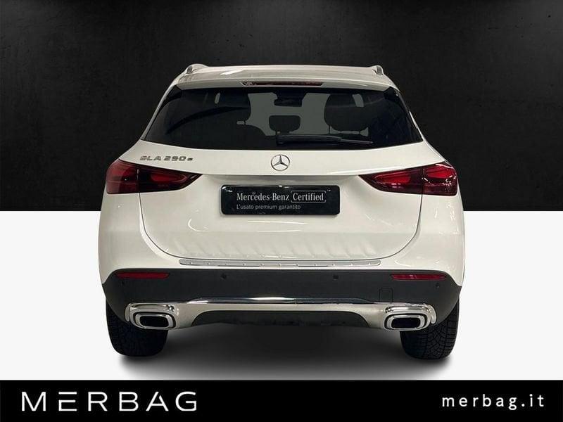 Mercedes-Benz GLA 250 e Plug-in hybrid Automatic Business Extra