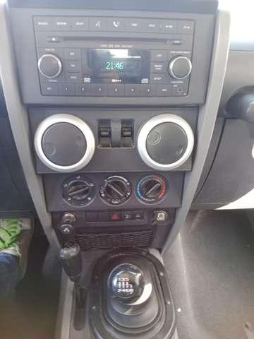 Jeep Wrangler Wrangler III 2007 3p 2.8 crd Sahara dpf