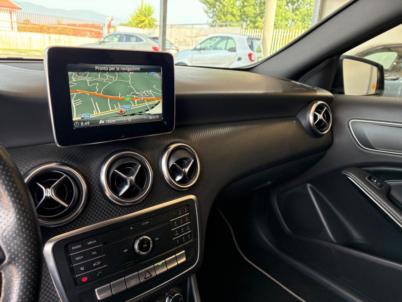 Mercedes-benz A 200 d Automatic Premium