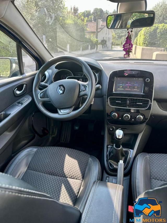RENAULT Clio neo patentati + garanzia 12 mesi