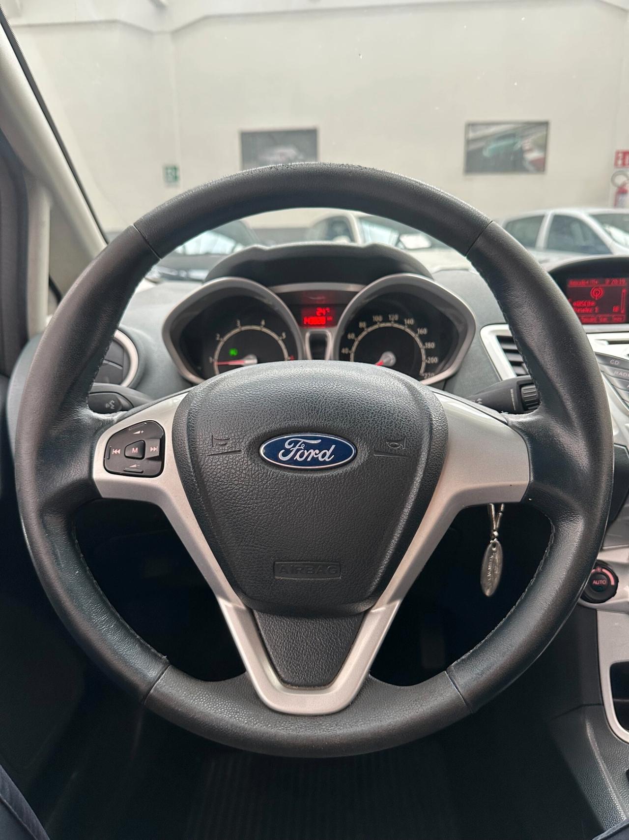 Ford Fiesta 1.2 82CV 3 porte Titanium