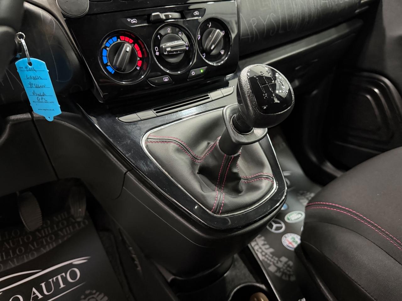 Lancia Ypsilon 1.2 69 CV 5 porte GPL Ecochic Elefantino