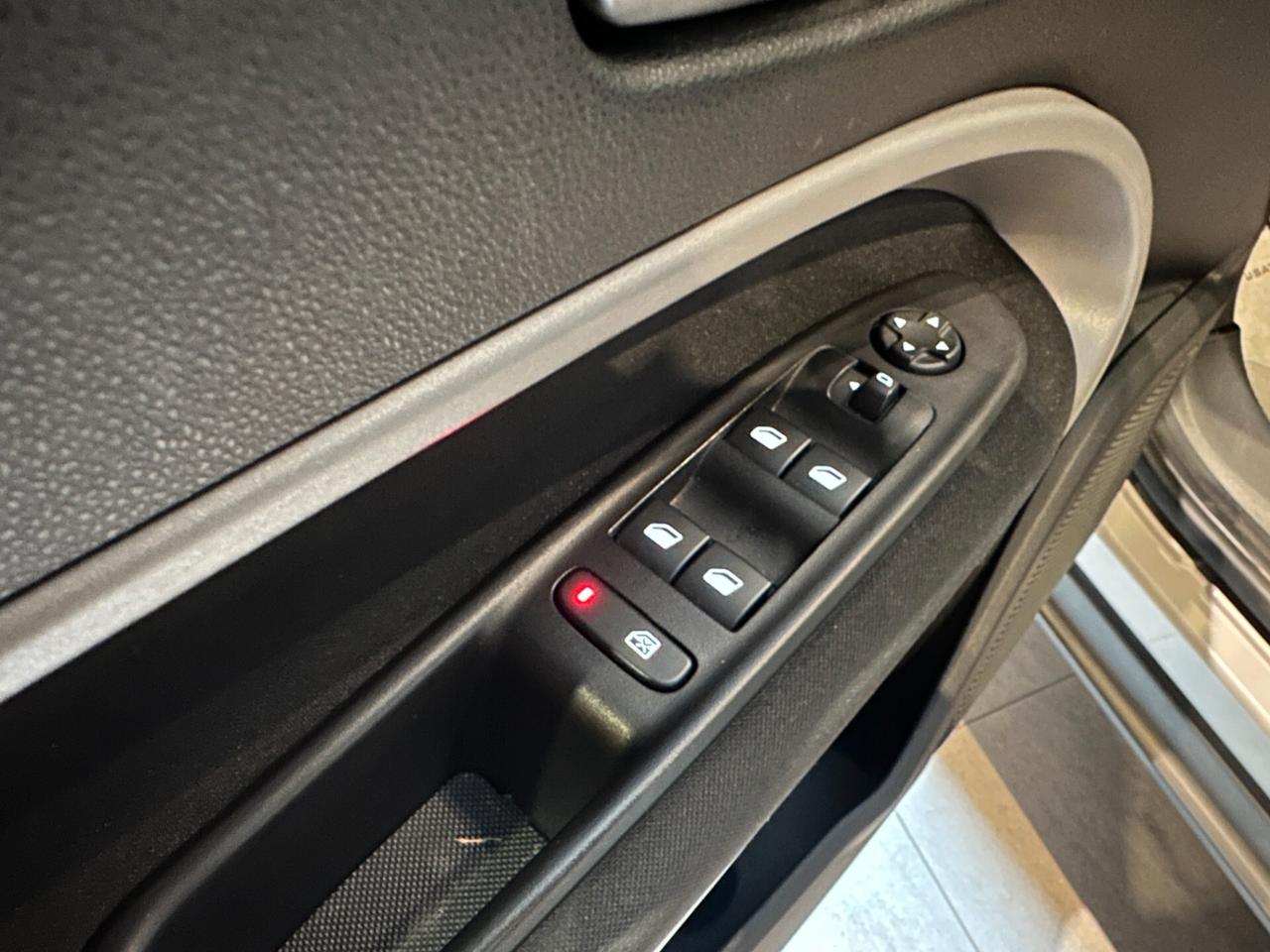 Jeep Avenger 1.2 Turbo 100 CV Longitude