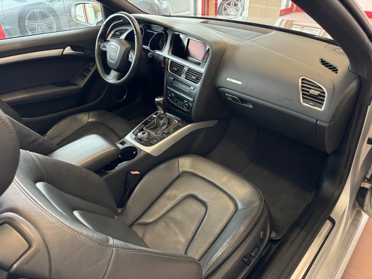 Audi A5 Cabrio 2.0 TDI 177 CV S-Line Navi tagliandata