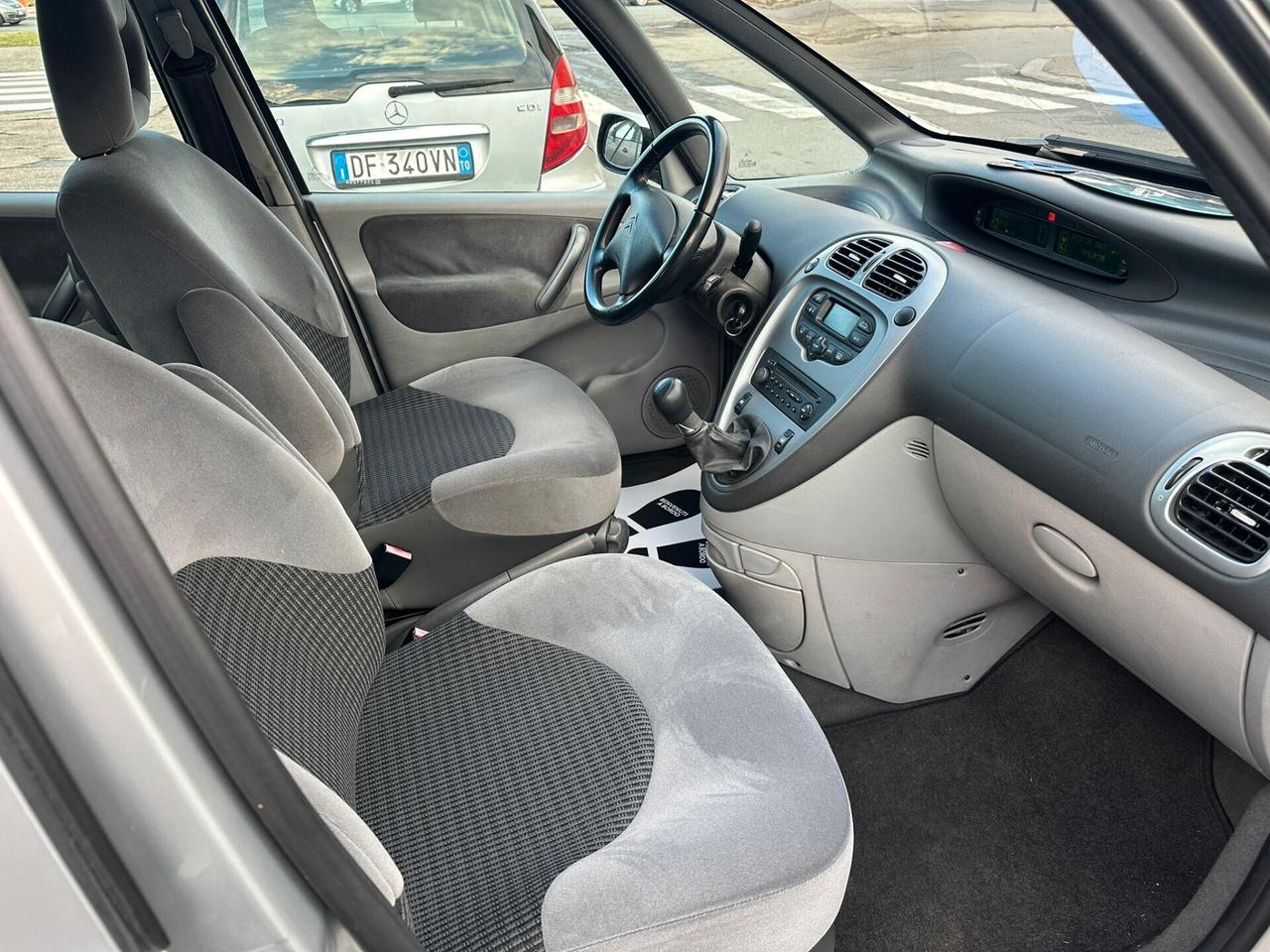 Citroen Xsara Picasso 1.6 16V Elegance Bi Energy G