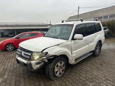 Mitsubishi Pajero 3.2 DI-D 16V 5p. Intense
