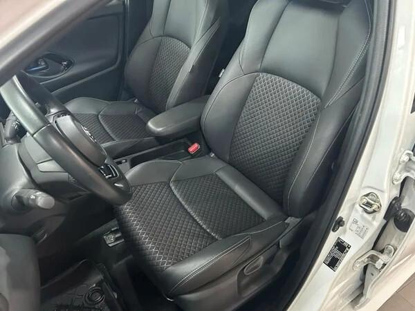 Toyota Yaris 1.5 Hybrid 5 porte Lounge