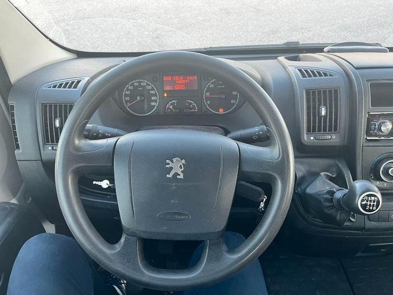 Peugeot Boxer 330 2.2 HDi 110kw – Carro attrezzi