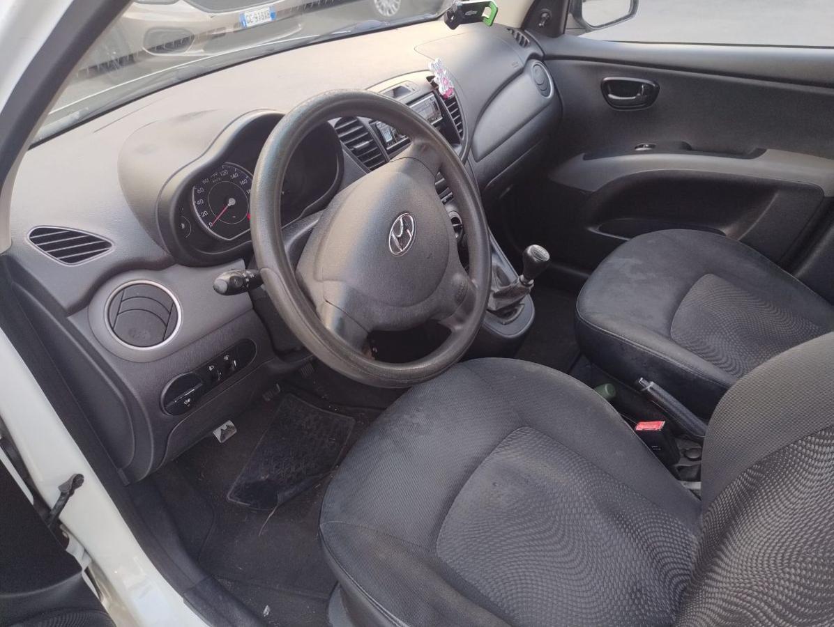 HYUNDAI i10 1.1 12V Active