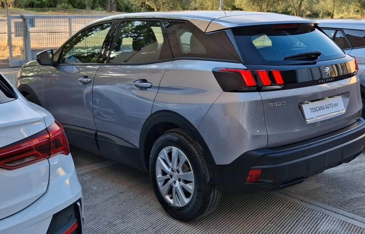 Peugeot 3008 1.5diesel 130cv automatica full optional