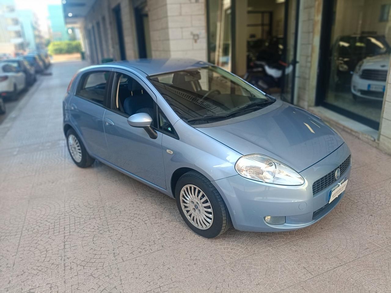 FIAT GRANDE PUNTO 1.2 5 PORTE -SOLO 113000KM-Euro3990