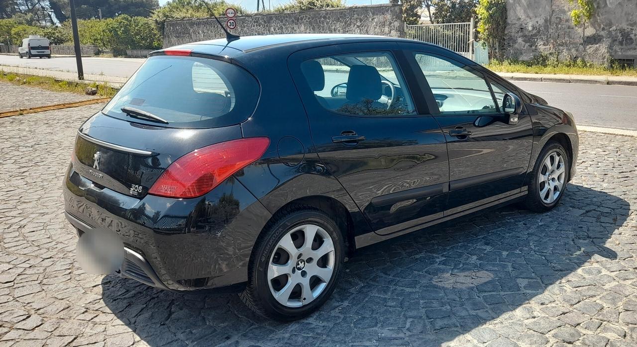 Peugeot 308 1.6 8V e-HDi 5p. Sport