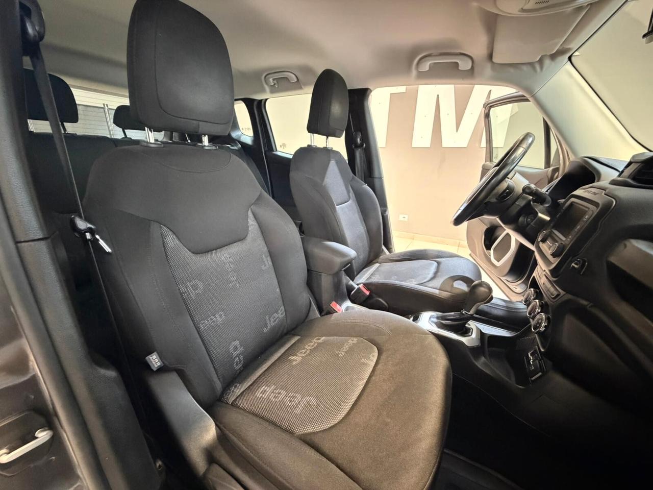 Jeep Renegade 1.6 Mjt DDCT 120 CV Business