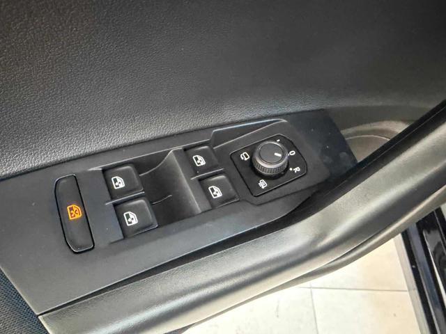 VOLKSWAGEN Polo 1.0 TSI DSG Life