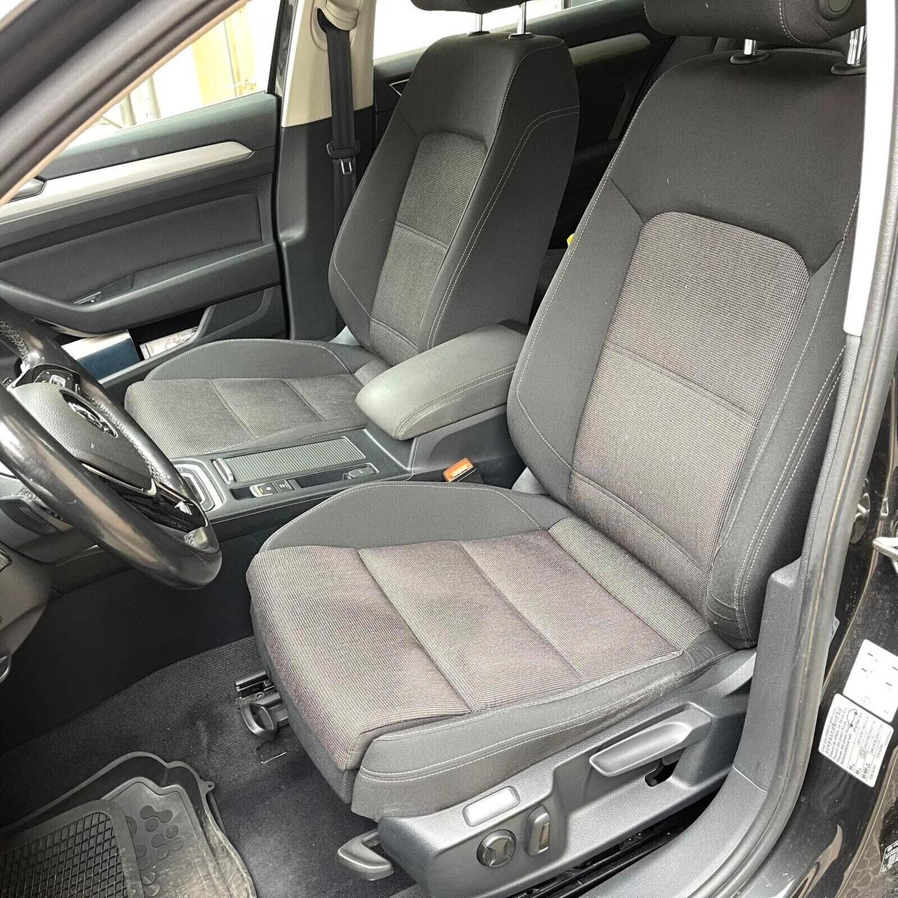 Volkswagen Passat 1.6 TDI 120cv DSG Executive