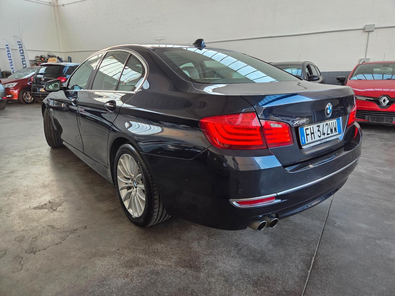Bmw 520 520d xDrive Luxury