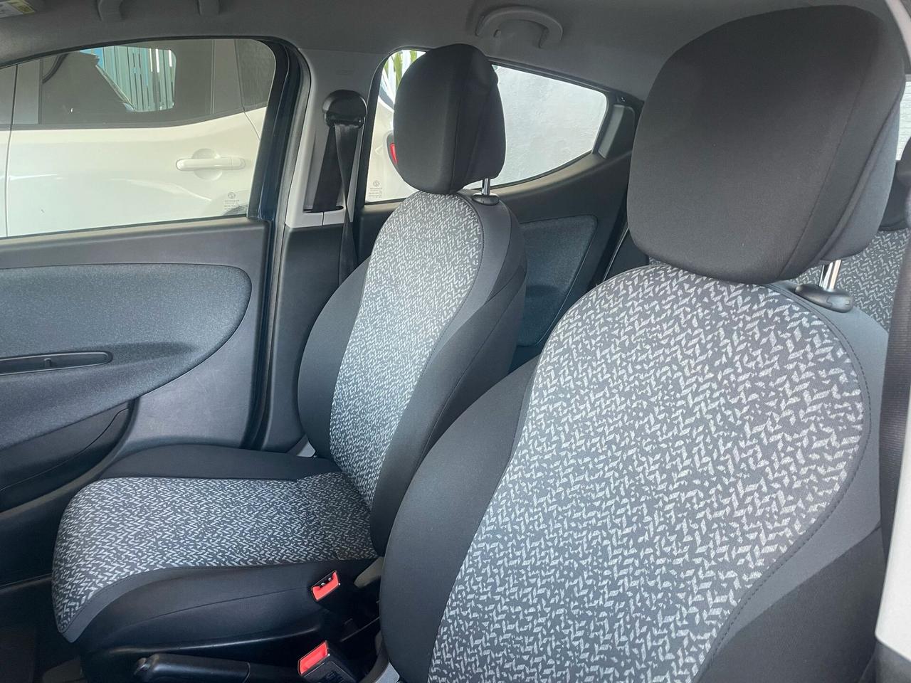 Lancia Ypsilon 1.2 69 CV 5 porte S&S Elefantino Blu