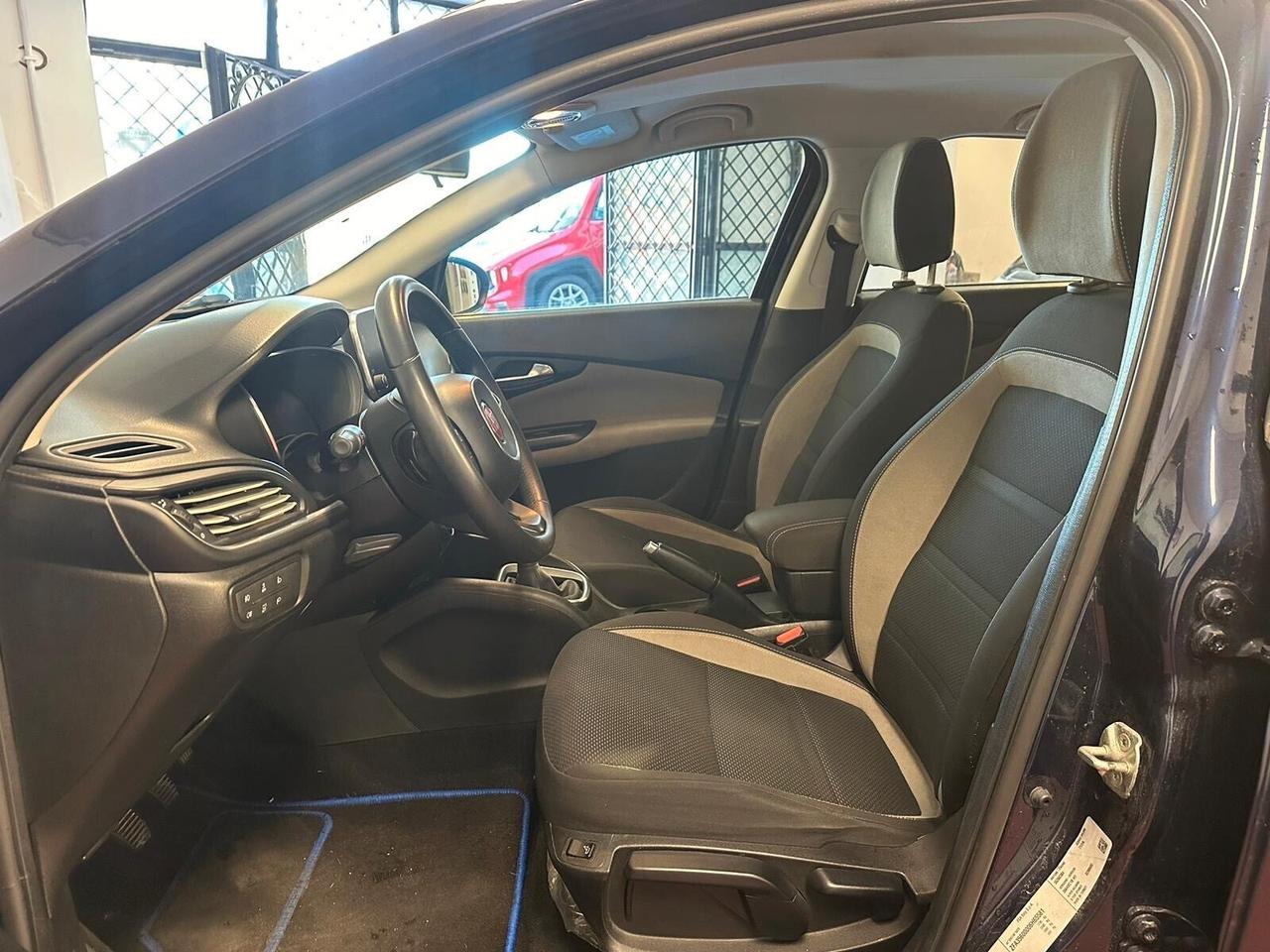 Fiat Tipo 1.6 Mjt S&S 5 porte S-Design