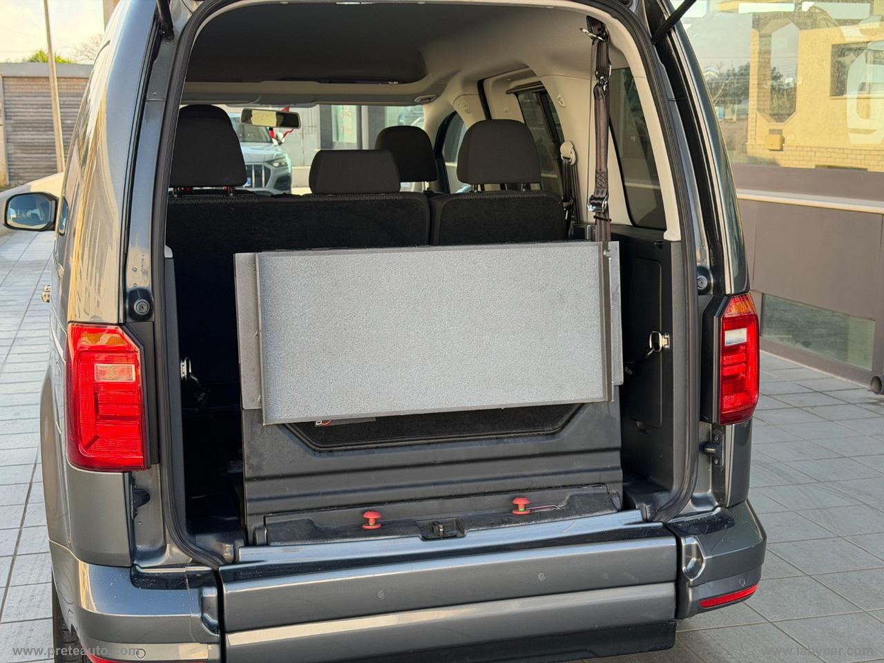 VOLKSWAGEN Caddy P.Rib. 2.0 TDI 102CV Comfortline TRASPORTO DISABILI