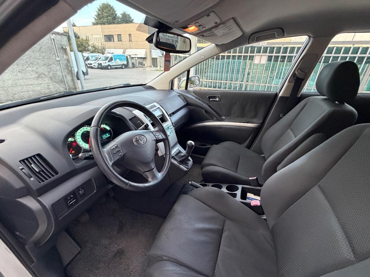 Toyota Corolla Verso 1.6 benzina euro4 neopatentati
