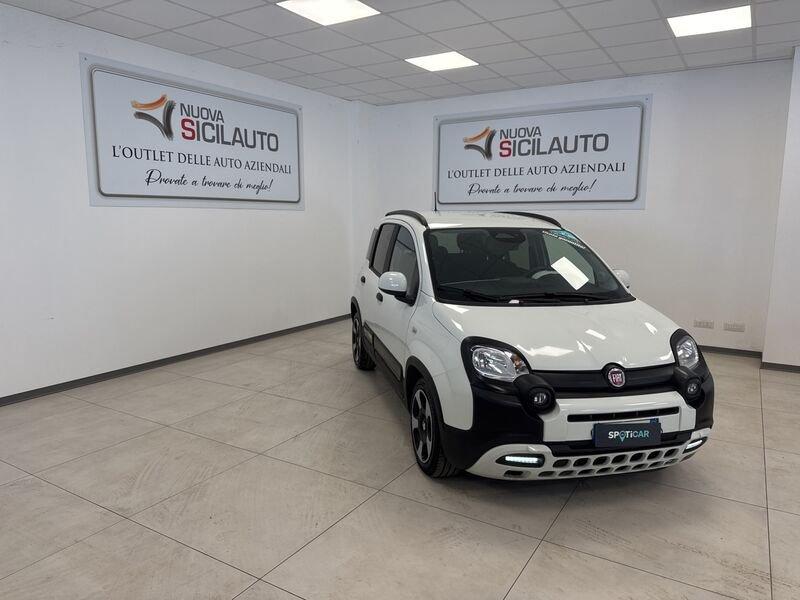 FIAT Panda Panda 1.0 FireFly S&S Hybrid Pandina