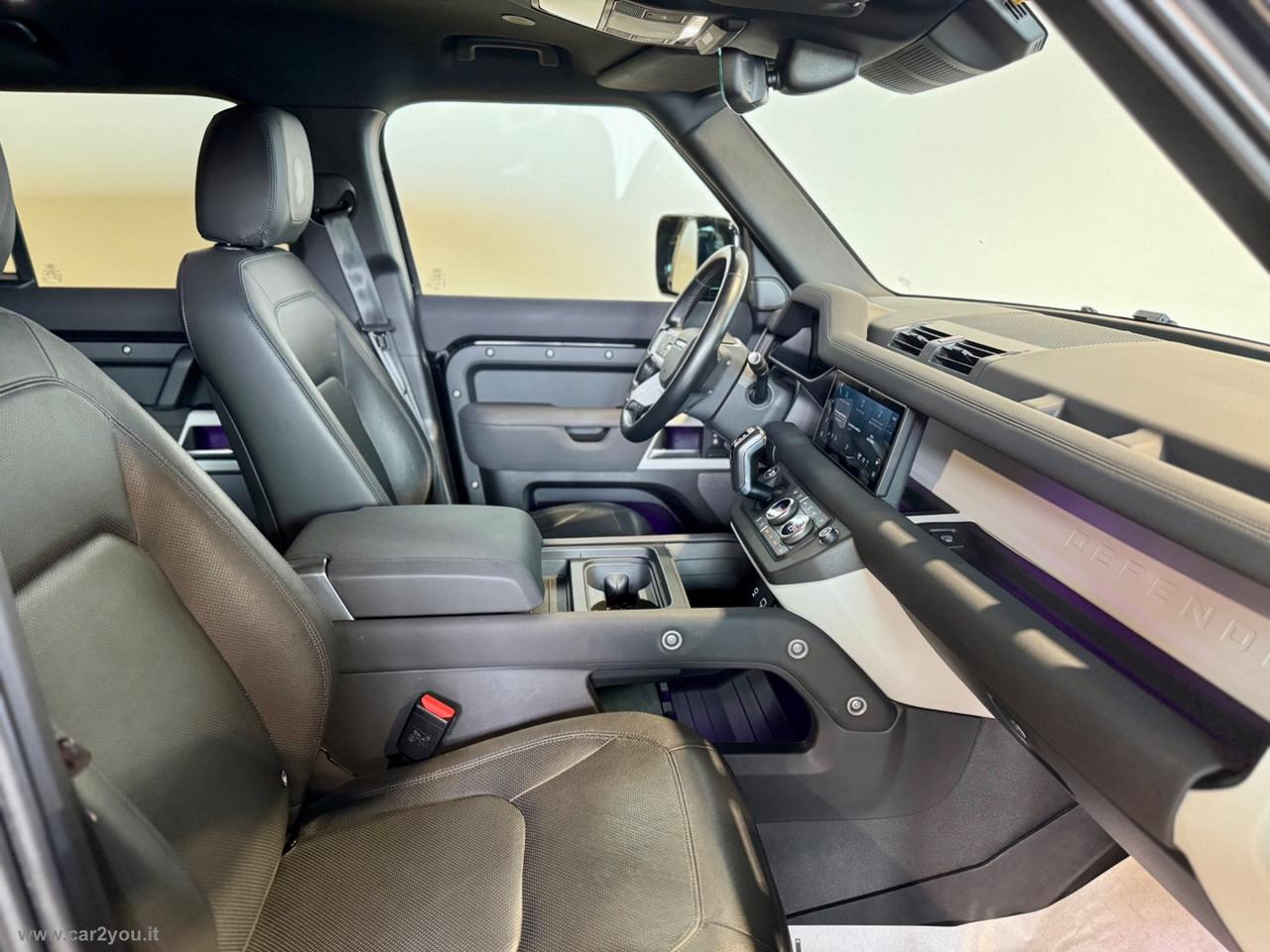 LAND ROVER Defender 110 3.0D I6 200 CV X-Dynamic SE N1