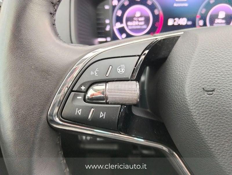 Škoda Karoq 1.5 TSI ACT S-Tech (TETTO)