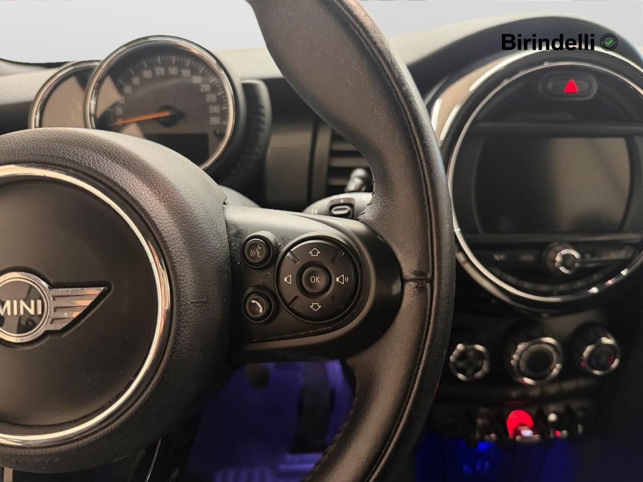 MINI Mini Cabrio (F57) - Mini 1.2 One Boost Cabrio