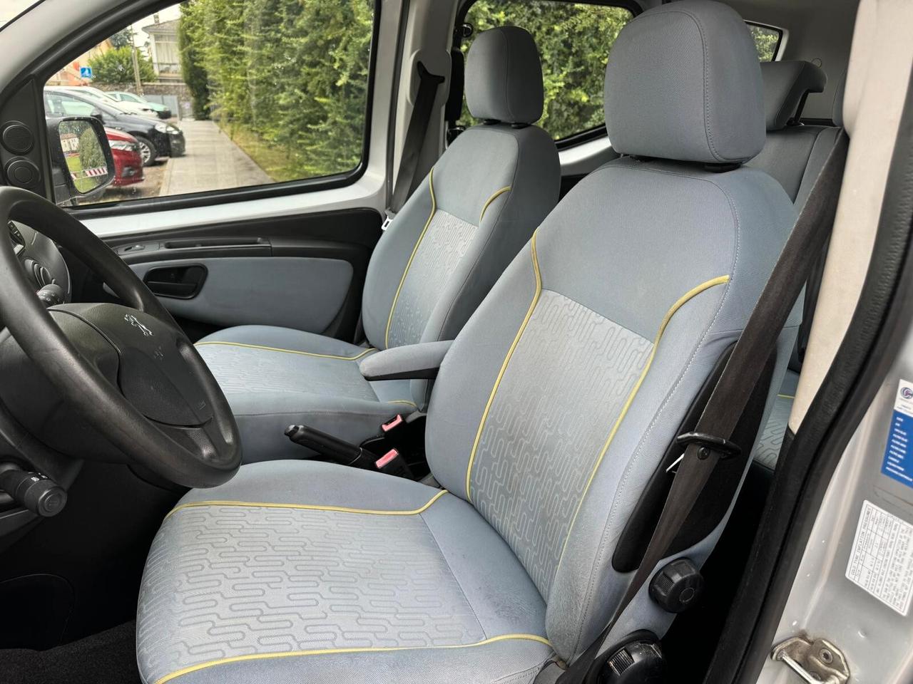 Peugeot Bipper Tepee 1.3 HDi 75 FAP Outdoor -gancio traino