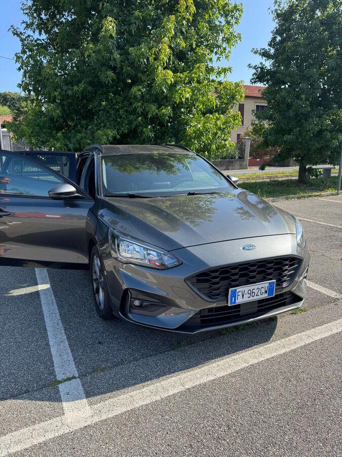 Ford Focus 1.0 ecoboost ST-Line 125cv auto