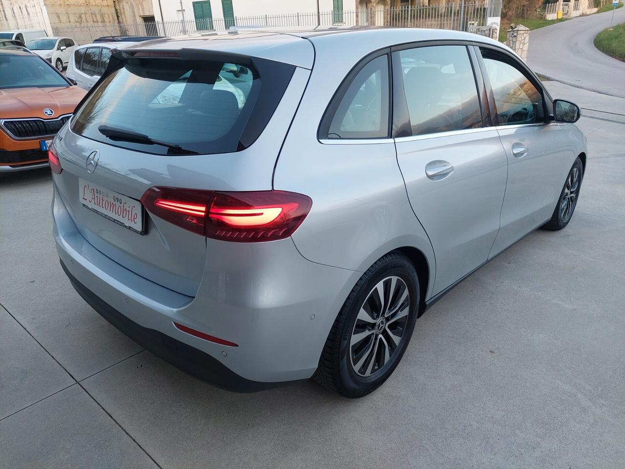 Mercedes-benz B 180 d Automatic AMG Line Premium