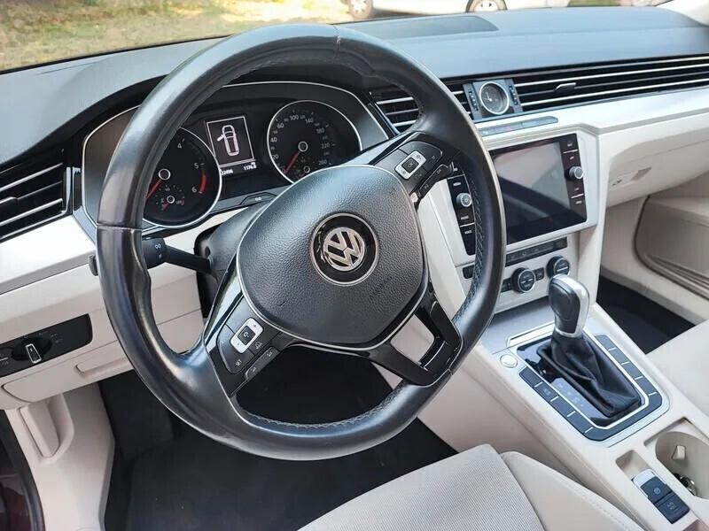 Volkswagen Passat Variant 1.6 TDI Business BlueMotion Technology