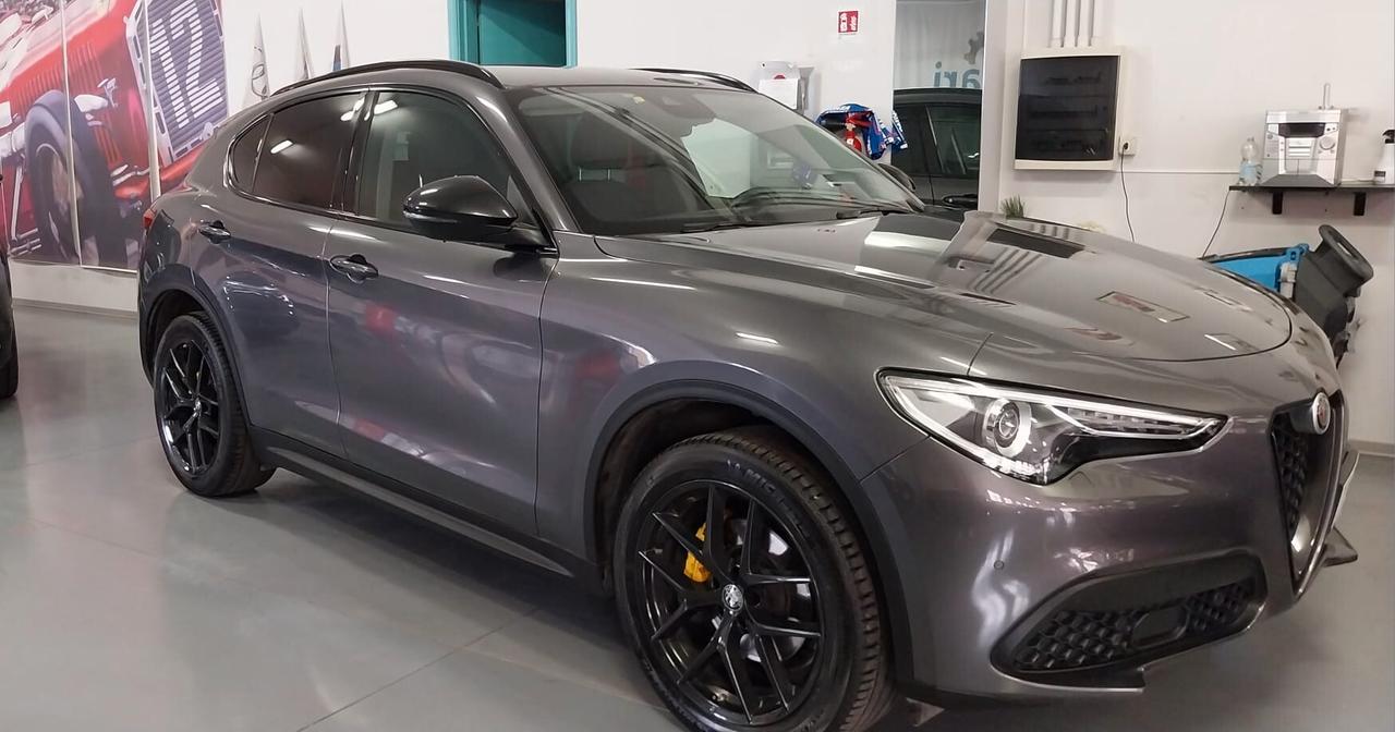 Alfa Romeo Stelvio 2.2 cc 210 CV AT8 Q4 B-Tech