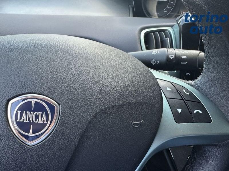 Lancia Ypsilon 1.0 FireFly 70cv Hybrid Gold
