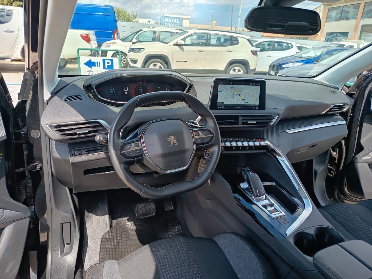 Peugeot 3008 BlueHDi 130 S&S EAT8 Business