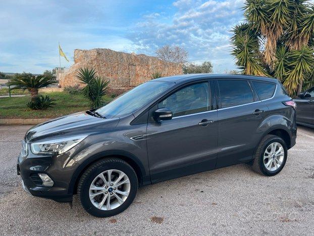 FORD KUGA 1.5 tdi