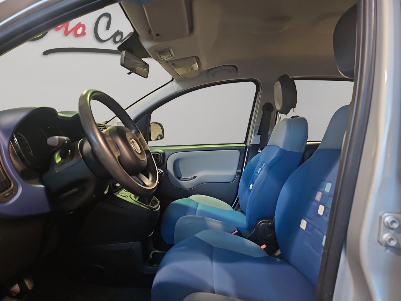 Fiat Panda 1.2 Lounge 5 POSTI - UNICOPROPRIETARIO