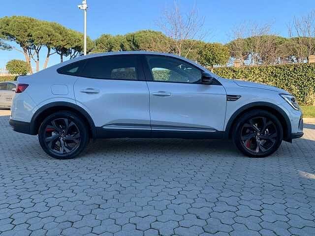 Renault Arkana Hybrid E-Tech 145 CV R.S. Line