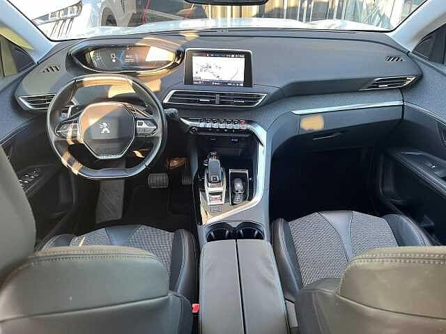 Peugeot 3008 BlueHDi 120 S&S Allure