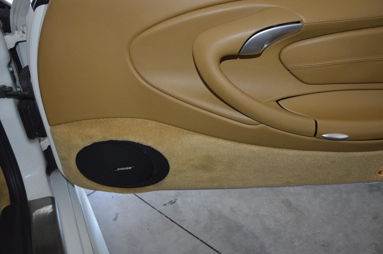 Porsche 996 Carrera cat Coupé
