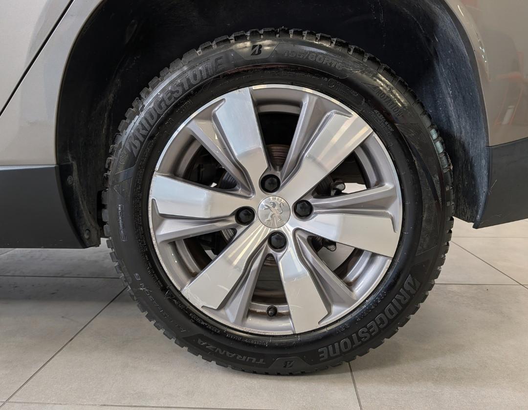 PEUGEOT 2008 1° serie - PureTech 82 Allure