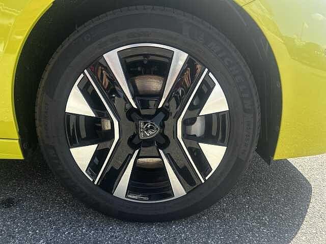 Peugeot 208 MHEV 1.2 Hybrid 100cv E-DCS6 STYLE KM ZERO
