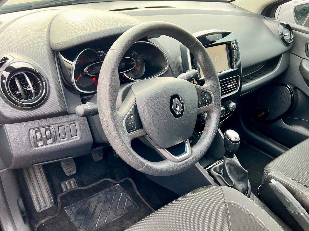 Renault Clio 1.2 75CV 5 porte Zen