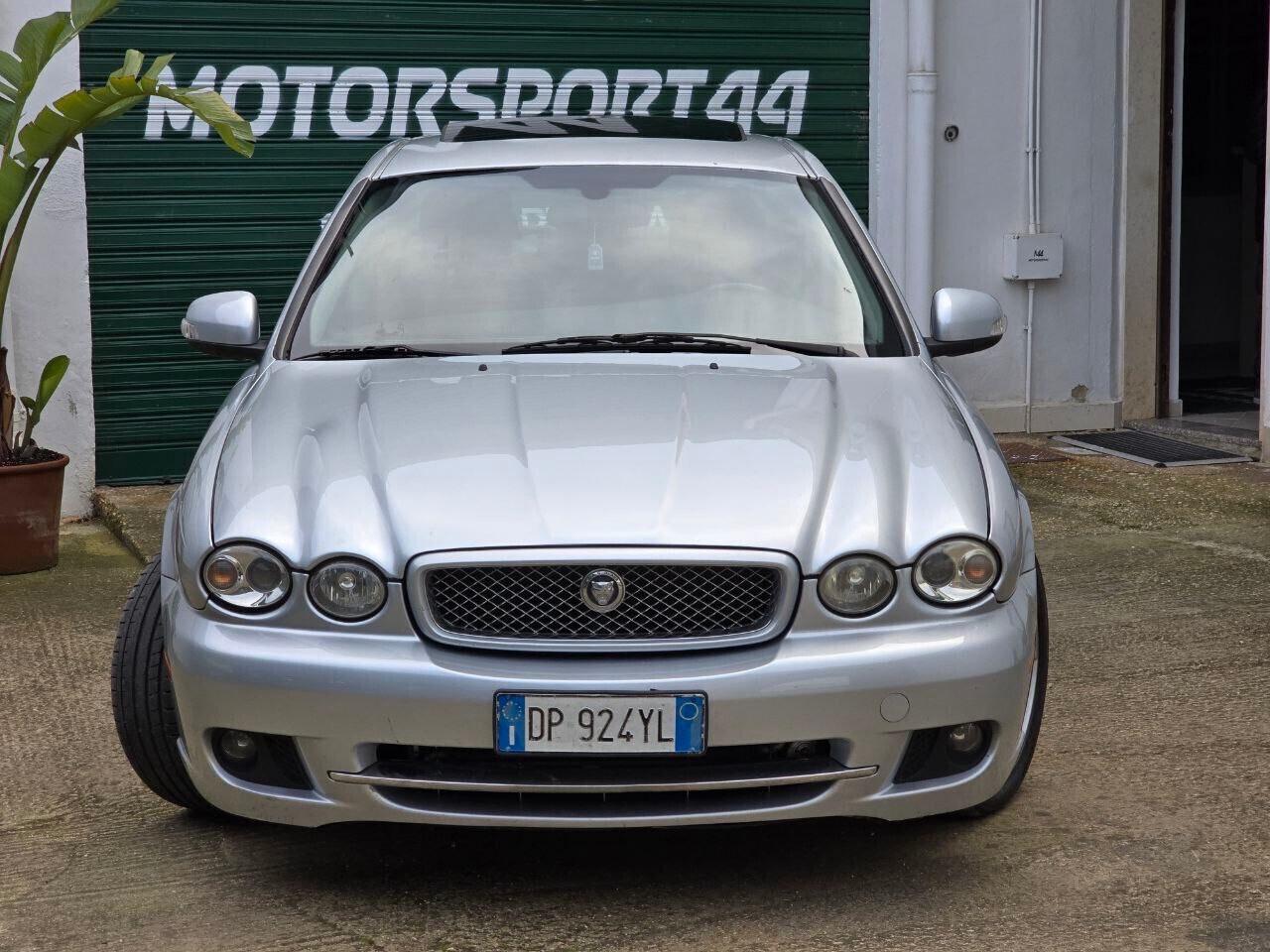 Jaguar X-Type 2.2D Automatica